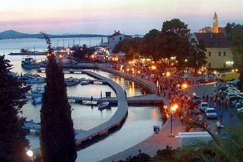 Cala *